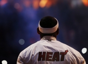 开云下载-世界排名争夺战之夜，久保建英打出统治级数据，亚洲新王登基的序曲？