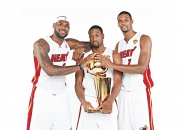 开云体育中国官网-黄色潜水艇的北欧冰封战记，阿拉巴关键调度锁死冰岛攻势