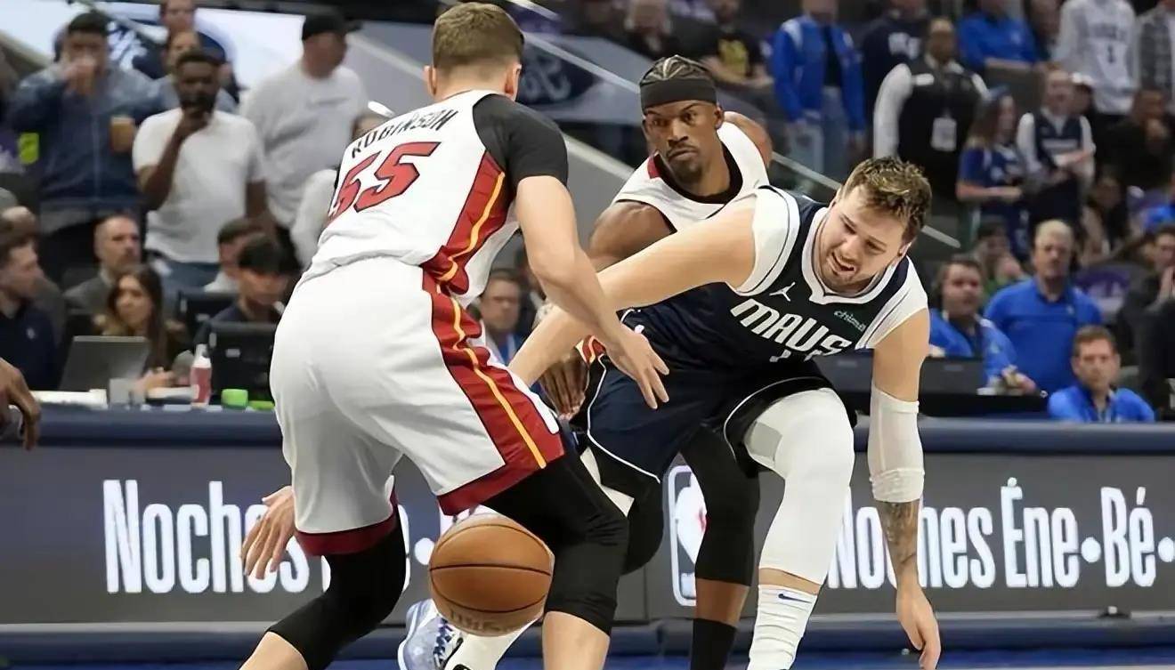 关于篮网B队碾压凯尔特人B队,萨博尼斯送出助攻的信息 关于篮网B队碾压凯尔特人B队,萨博尼斯送出助攻的信息