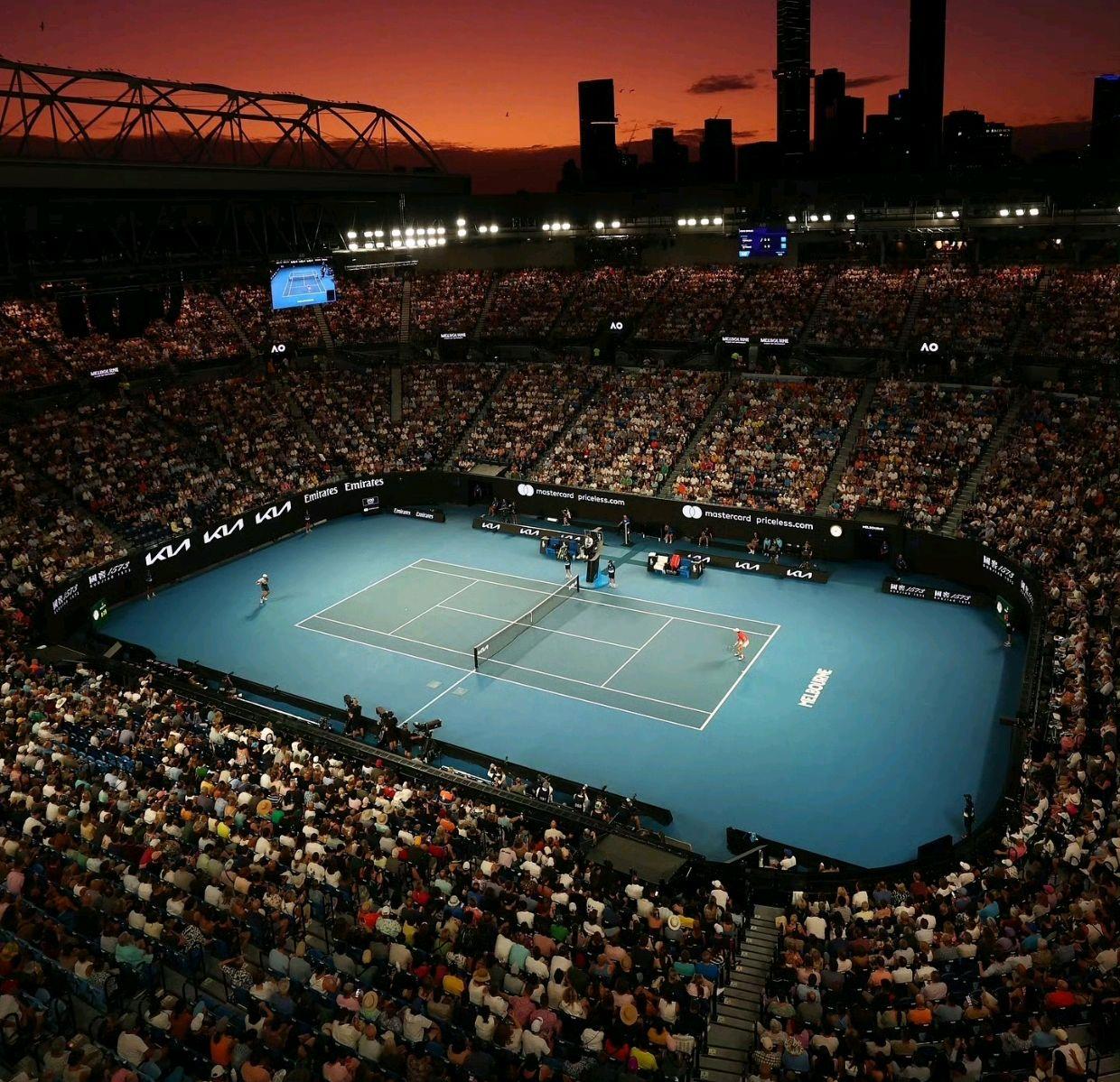 包含澳网险胜拉沃尔杯，辛纳关键制胜的词条