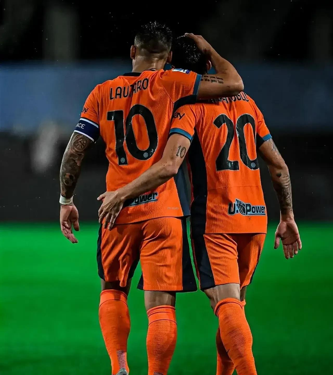 关于瑞典队横扫葡萄牙队，奥恰洛夫高光表现的信息