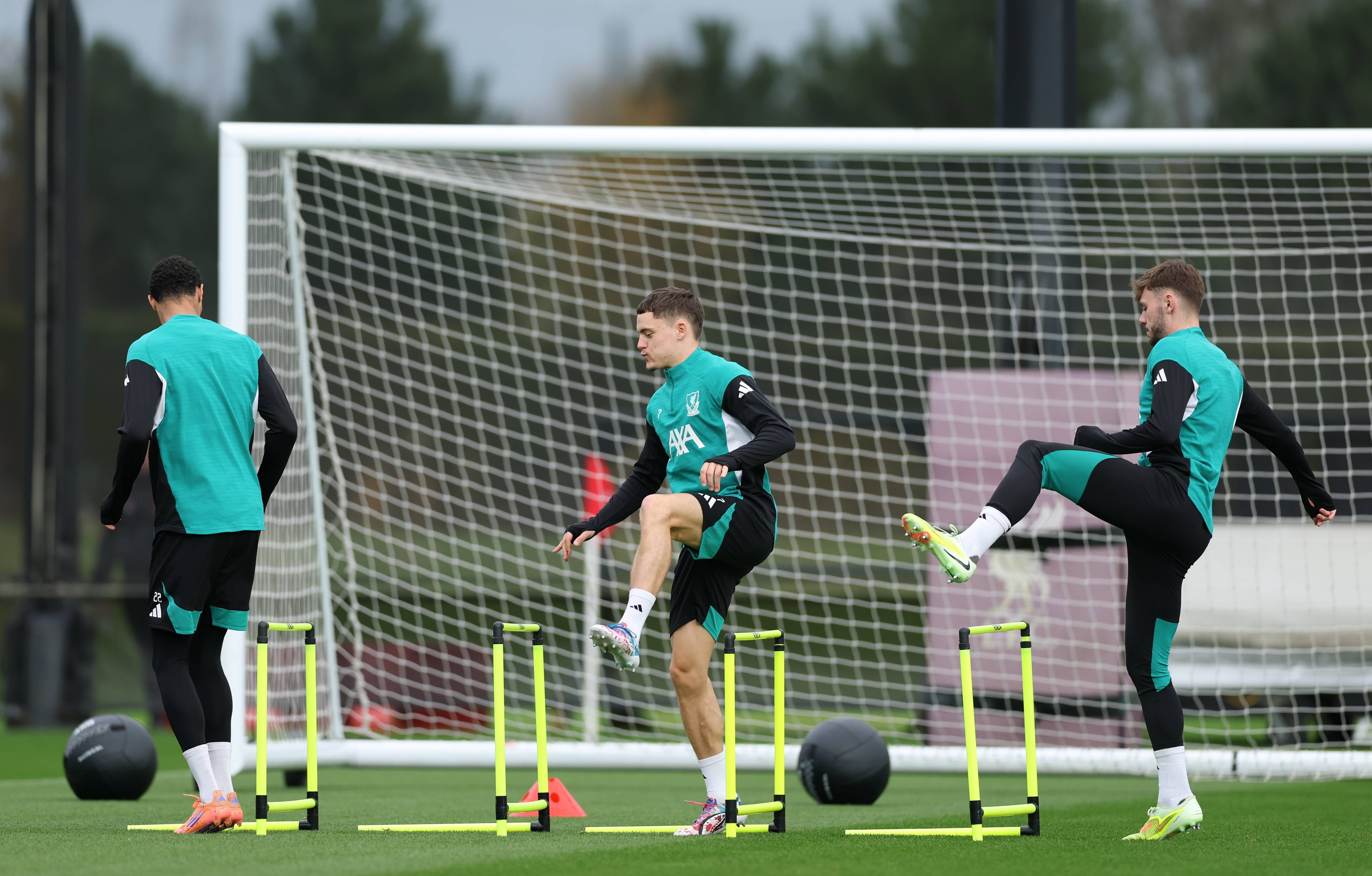 利物浦球员在德国联赛中表现出色