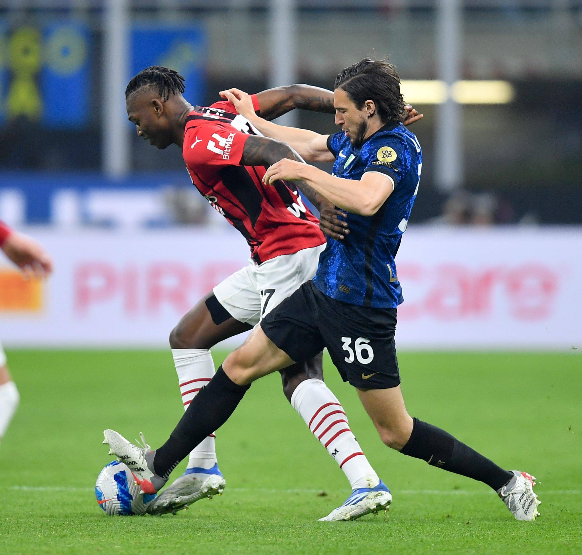 意大利足球更新:AC米兰实现连胜 意大利足球更新:AC米兰实现连胜