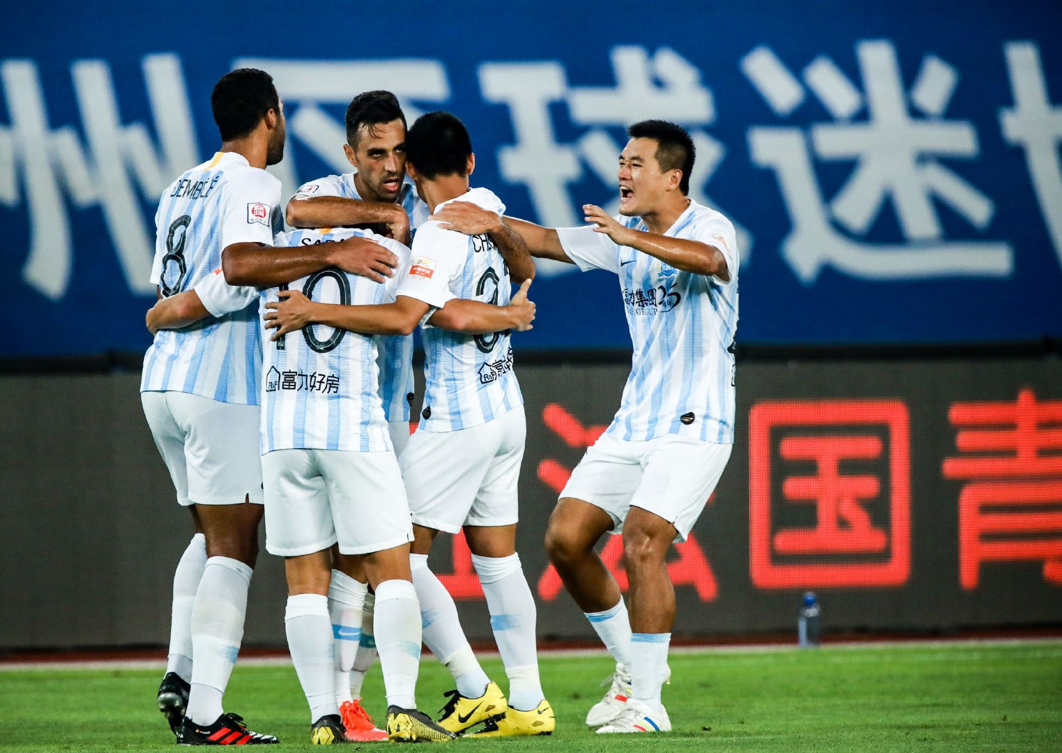 富力大胜泰达，主场取胜稳固积分榜前列位置的简单介绍