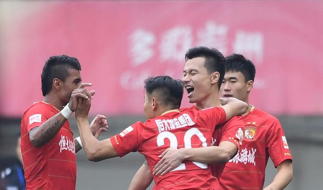 包含恒大主场战胜建业,继续领跑积分榜的词条 包含恒大主场战胜建业,继续领跑积分榜的词条