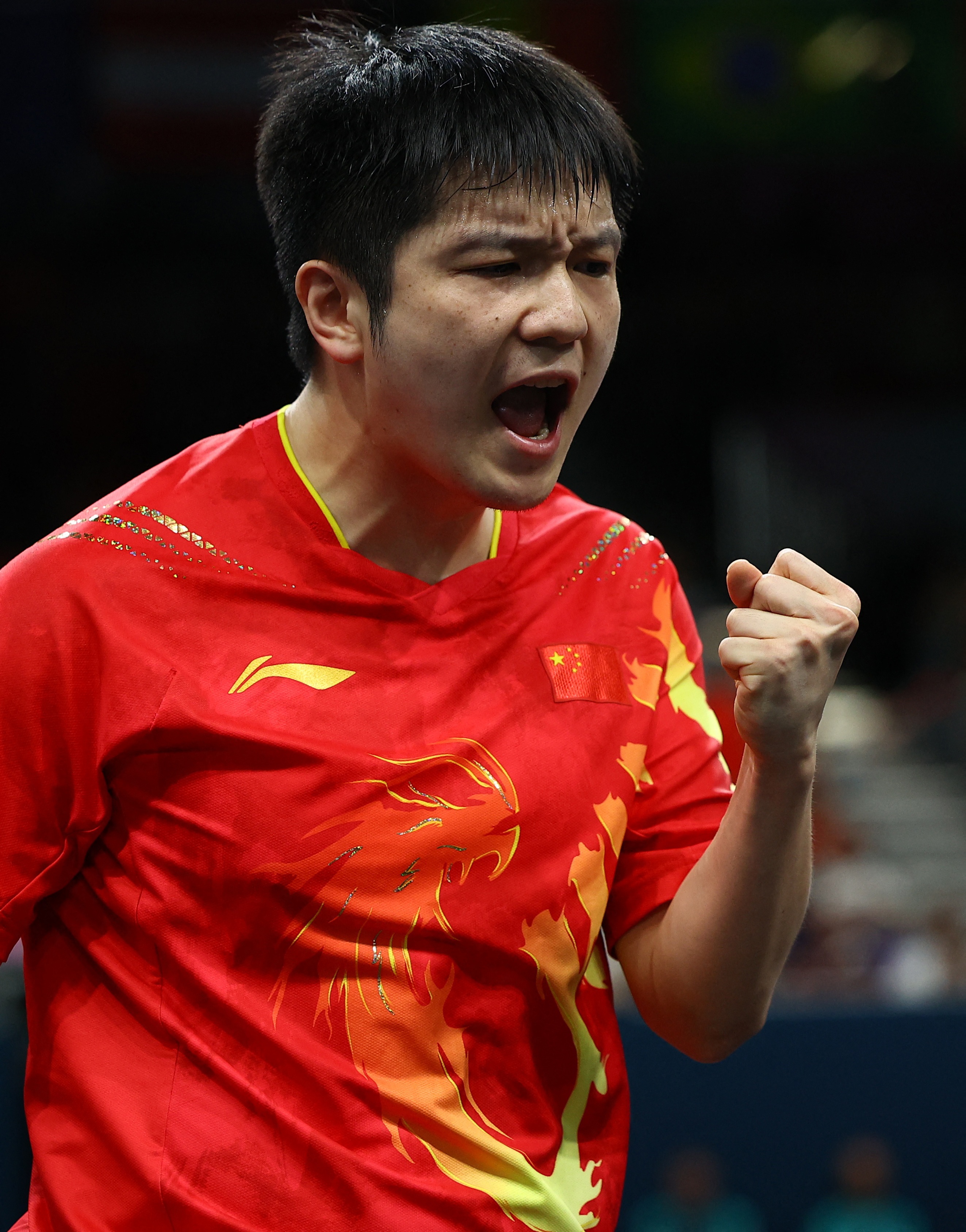 包含中国队横扫瑞典队，樊振东状态火热的词条