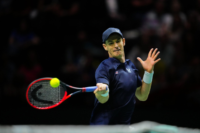 美网险胜戴维斯杯，穆雷高光表现