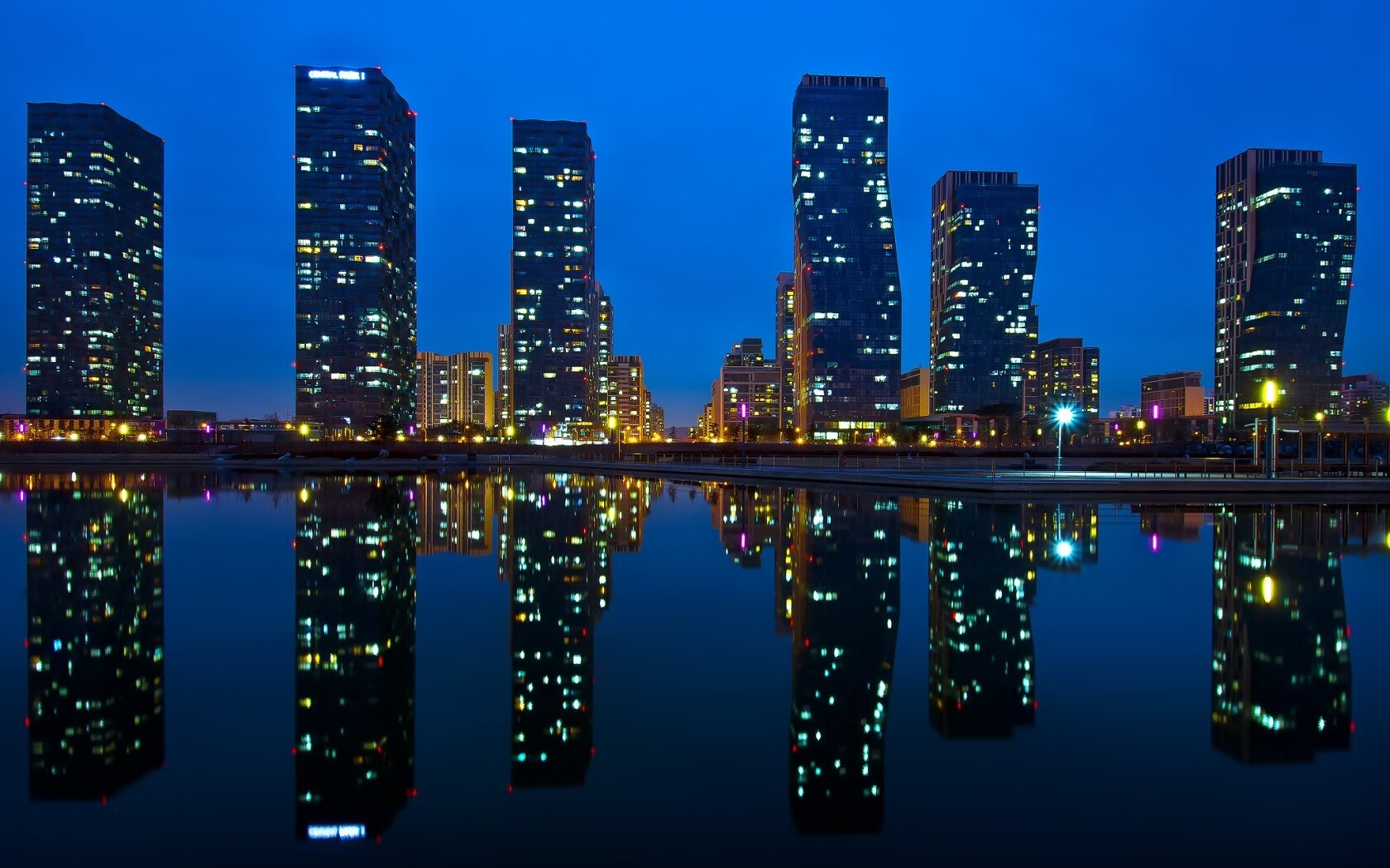 当东欧铁骑碾过星条旗，C罗在奥运关键战的王者时刻