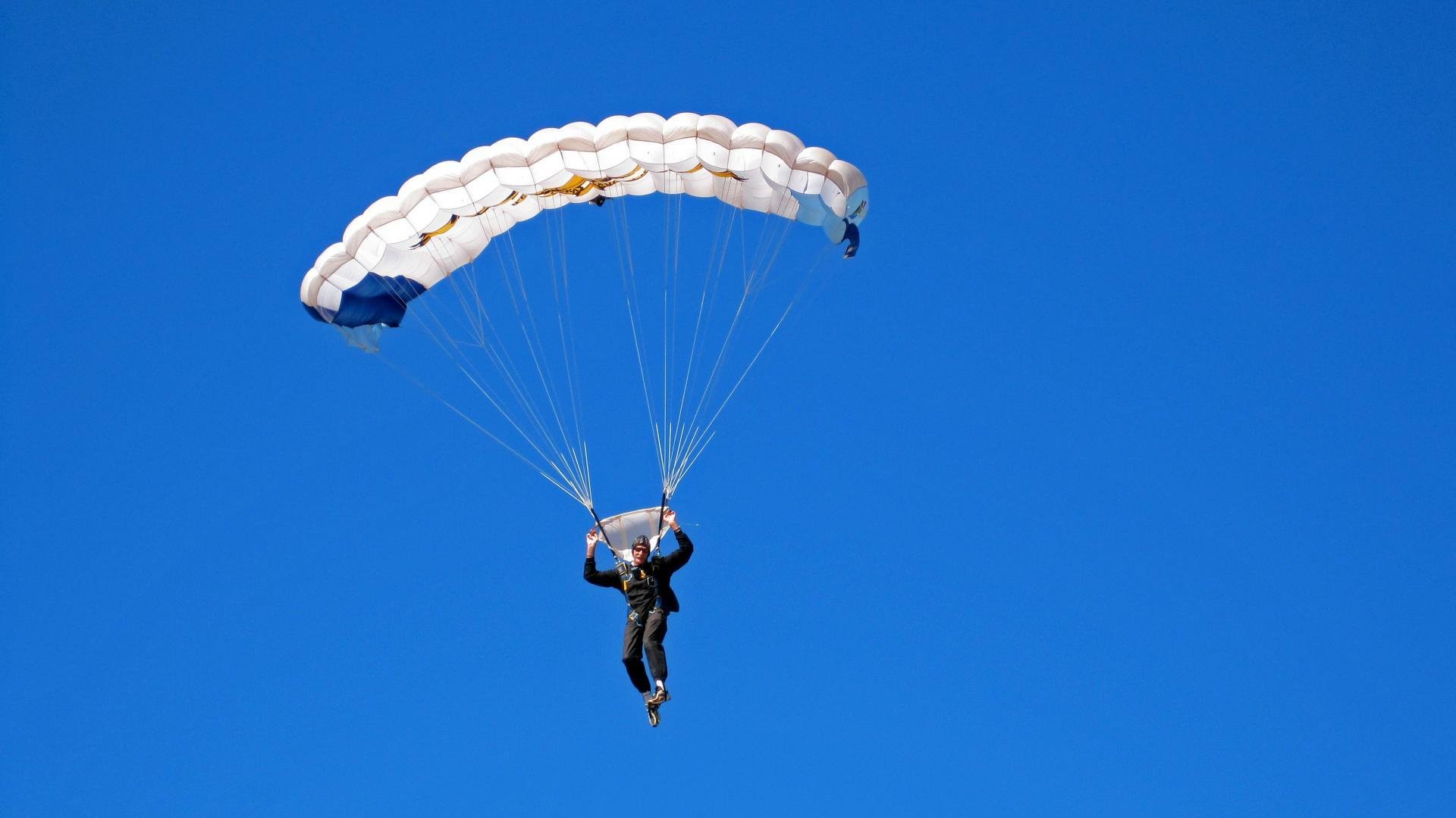 罗德里戈一剑封喉，多特蒙德攻克黄色潜水艇